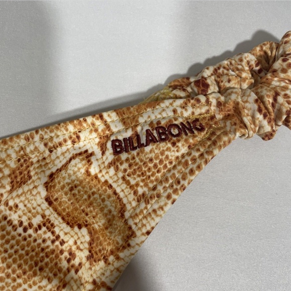 NWT Billabong x‎ Sincerely Jules [ Small ] Over The Sun Hike Bikini Bottoms - Picture 10 of 11